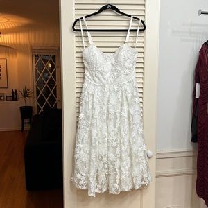 Ryse the label 3D lace appliqué dress